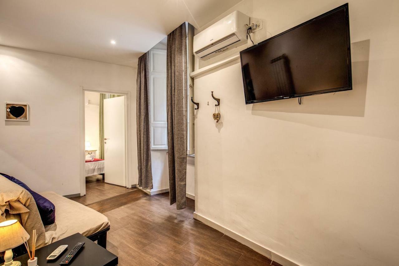Guest House O Affittacamere La Civetta Di Trastevere B Рим Екстериор снимка